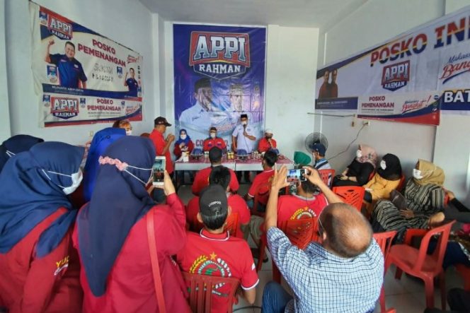 					Srikandi Makassar Jadi Garda Terdepan Relawan Appi-Rahman Galang Suara Perempuan di Paropo