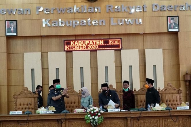 					APBD Perubahan 2020 Ditetapkan, Bupati Luwu Apresiasi Seluruh Anggota DPRD