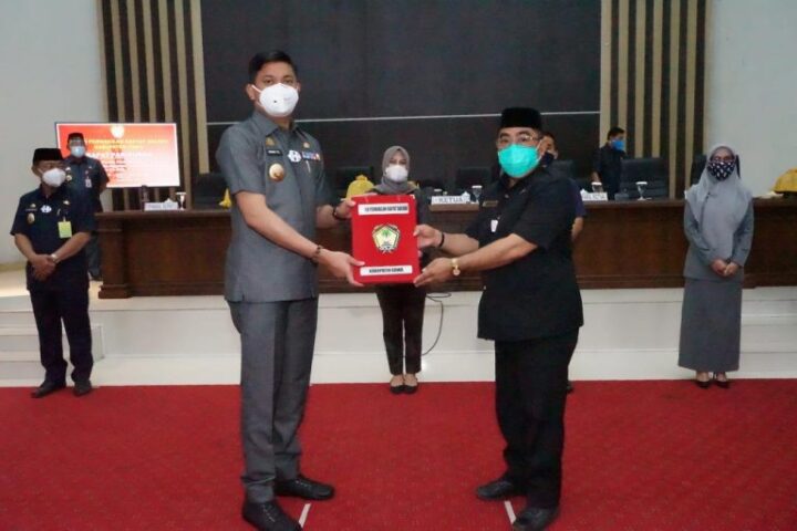 Rapat Paripurna Dewan Perwakilan Rakyat Daerah (DPRD) Kabupaten Gowa pada Penyerahan Nota Keuangan dan Rancangan Peraturan Daerah (Ranperda) Perubahan APBD Pemkab Gowa Tahun Anggaran 2020. (Foto: berita.news/ist).