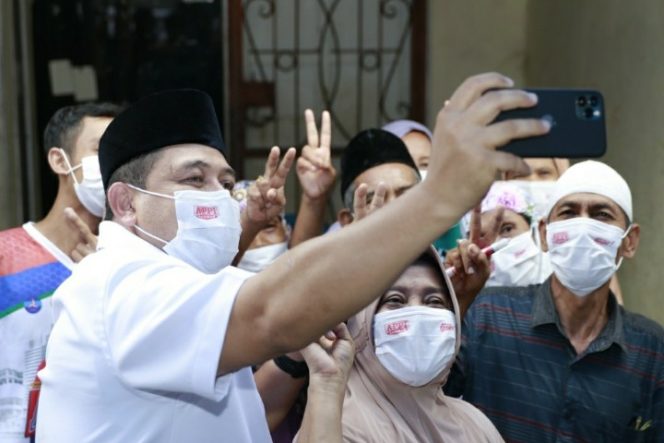 					Iuran Sampah dan Program UMKM Disukai Warga, Ketua RT dan Warga Gunung Sari Pilih Appi-Rahman