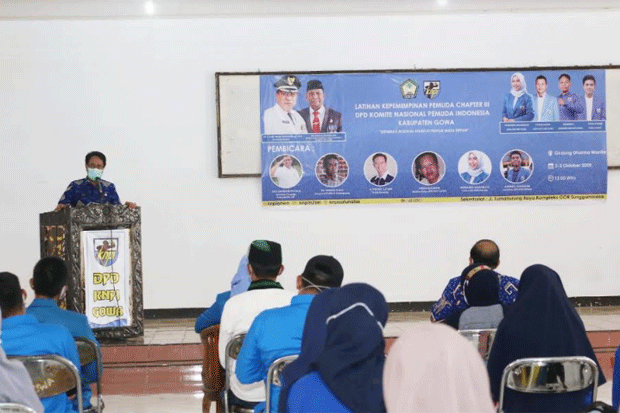 Pjs Bupati Gowa, Aslam Patonangis saat menghadiri latihan kepemimpinan pemuda chapter III Dewan Pimpinan Daerah (DPD) KNPI Kabupaten Gowa. (Foto: berita.news/Putri).