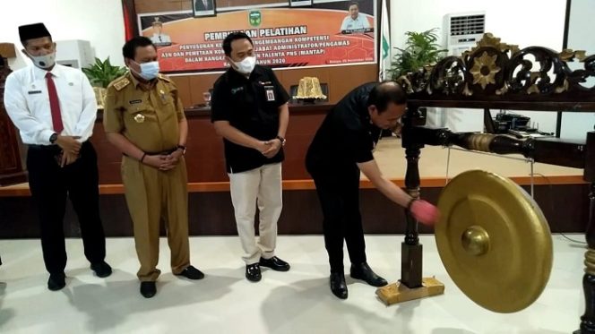 					Kepala Puslatbang KMP Makassar Dukung Luwu Terapkan Manajemen Talenta PNS