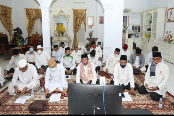 					Zikir dan Doa Akbar Akhiri Kampanye Adnan-Kio