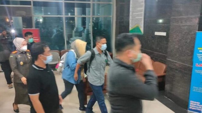 					Kejaksaan Agung bersama Kejati Sulawesi Selatan menangkap buronan kasus korupsi di UNM. (Istimewa). 