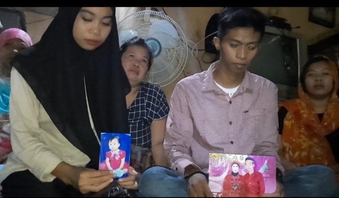 					Sustriani saudara Rusni yang menjadi korban tragedi jatuhnya pesawat Sriwijaya Air. 