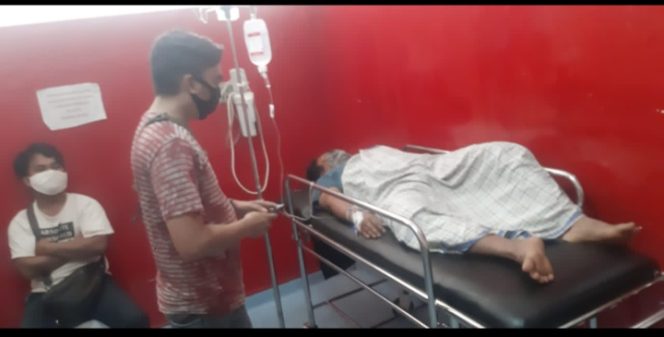 					Remaja yang kena busur sedang dirawat di Rumah Sakit Kota Makassar. 