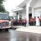Pelepasan pengiriman bantuan kemanusiaan untuk korban gempa Majene dan Mamuju, Provinsi Sulawesi Barat di Halaman Kantor Bupati Gowa. (Foto: berita.news/Putri).