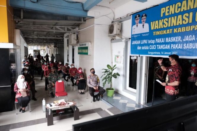 					Pelaksanaan Vaksinasi Covid-19 di Gowa Dimulai