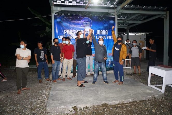 					Cafe Container Bina Club Bola, Herman: Berolah Raga Agar Stamina dan Imun Terjaga