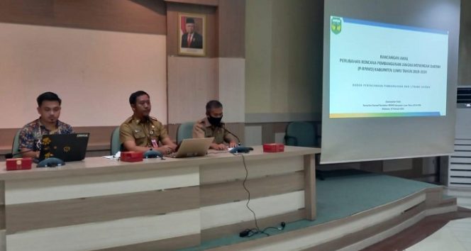 					Bappeda Luwu Konsultasi P-RPJMD 2019-2024 ke Gubernur