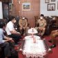 Wakil Bupati Gowa, Abd Rauf Malaganni beresama tim appraisal. (Foto: berita.news/putri).