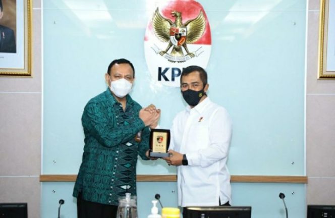 					Kabareskrim Temui Ketua KPK, ini yang Dibahas
