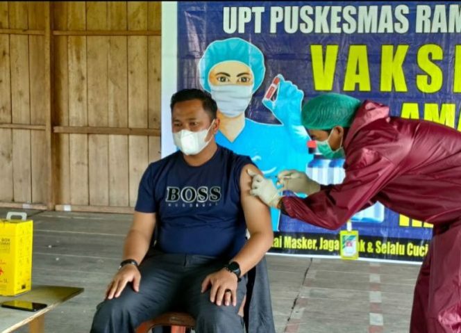 					Vaksin Sinovac, Camat Rampi: Jangan Takut