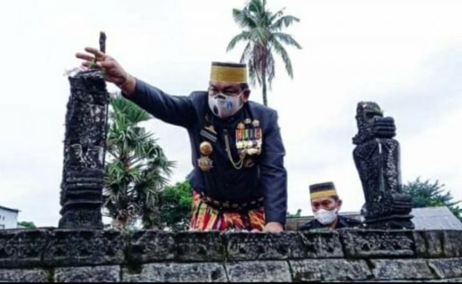 					Bupati Bone Ziarah Makam La Pattawe Raja Bone ke-9 di Bulukumba