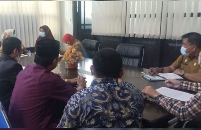 					Bapemperda Konsultasi Ke Biro Hukum Setda Provinsi Sulsel