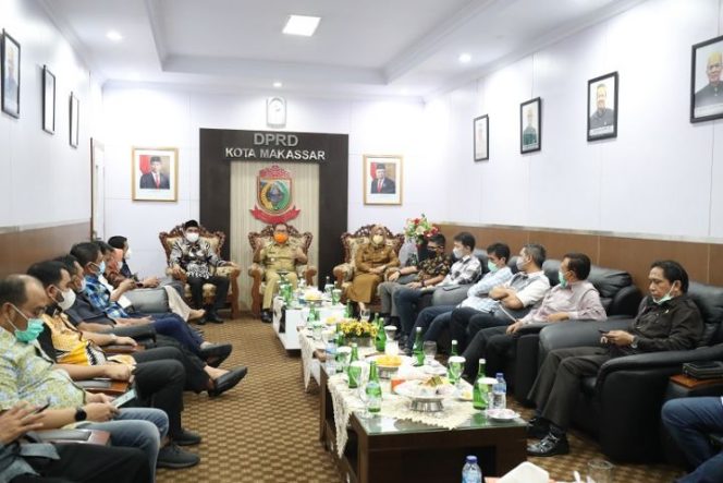 					Danny – Fatma Silaturahmi Ke DPRD Bangun Sinergitas