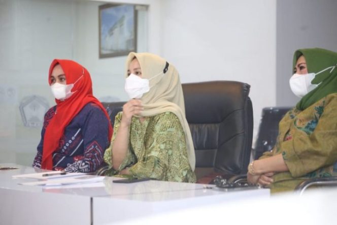 					Priska Adnan akan Dorong Pengembangan Kerajinan Sutra Khas Kabupaten Gowa