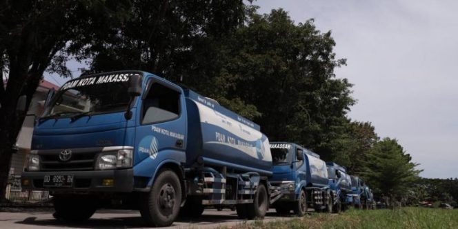 					Kolaborasi RT/RW, PDAM Makassar Pasok Air Bersih Gratis di Sudiang