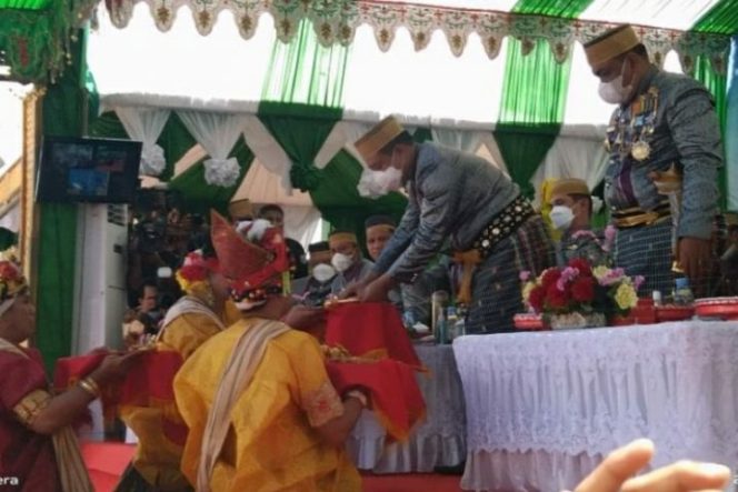 					Disaksikan Banyak Tokoh, Ritual Adat Mattompang Arajang di Hari Jadi Bone