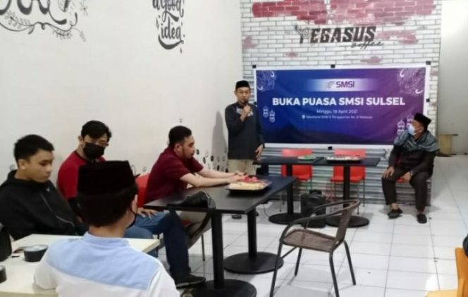 					Silaturahmi Antar Pengurus, SMSI Sulsel Gelar Buka Puasa Bersama