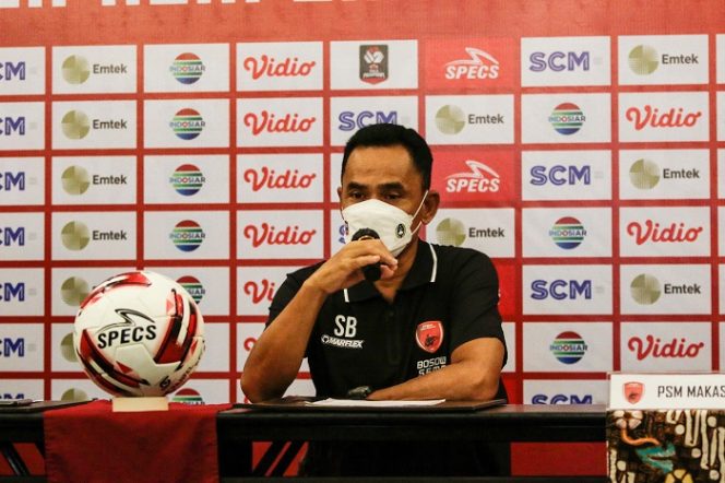 					Pelatih PSM Syamsuddin Batolla