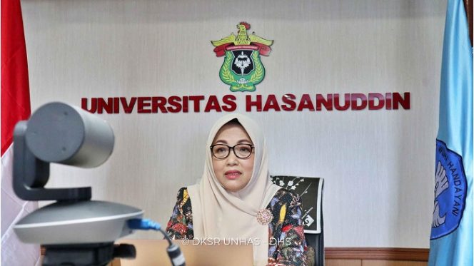 					Rektor Unhas Prof Dr Dwia Aries Tina Pulubuhu MA