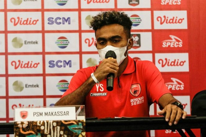 					Pemain muda PSM Yakob Sayuri