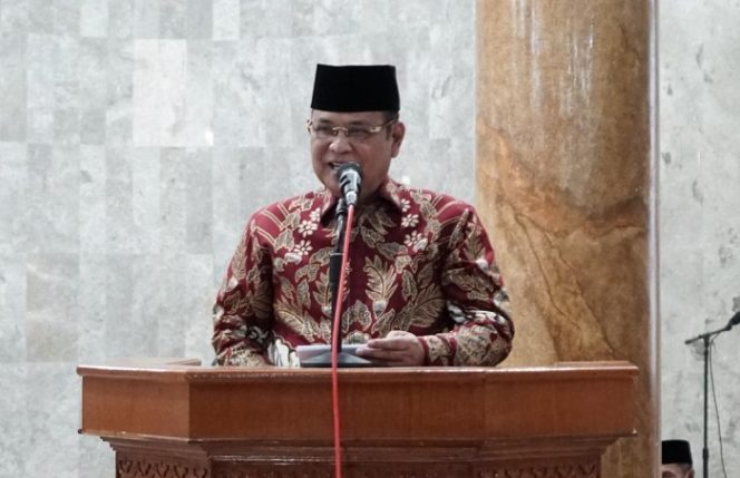 					Bupati Luwu Basmin Mattayang.