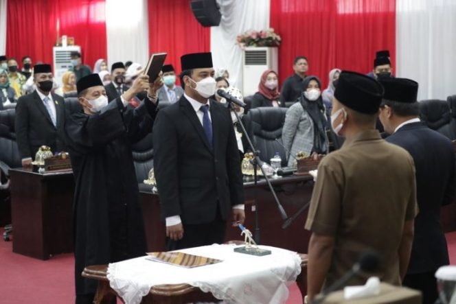 					Syukran Kahfi Ucap Sumpah PAW Anggota DPRD Makassar