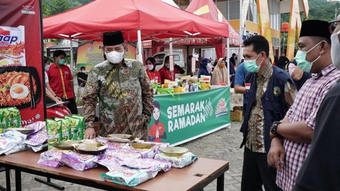 					Pantau Pasar Murah di IKM Barambing, Basmin: Harga Dijamin Murah dan Bermutu