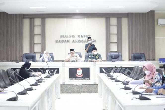 					Pansus Ketertiban Umum dan Perlindungan Masyarakat Lanjut Bahas Naskah Akademik