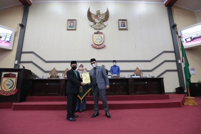 					DPRD Makassar Sampaikan Laporan Reses Kedua Tahun 2020-2021