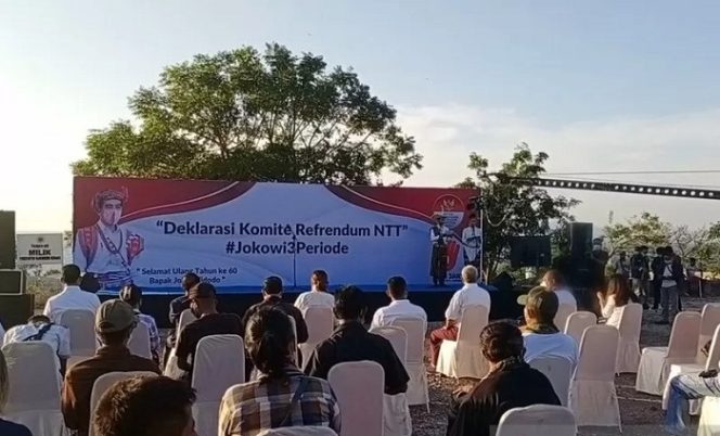 					Arsip foto - Suasana deklarasi Komite Referendum NTT Jokowi tiga periode, di Kupang, Senin lalu (21/6). ANTARA/Kornelis Kaha.