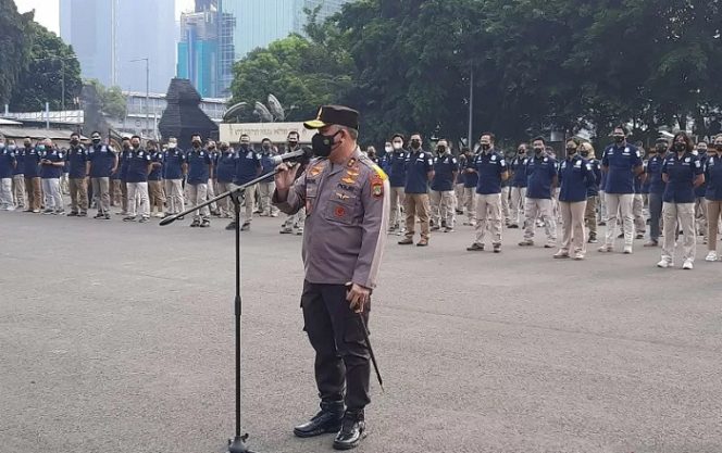 					Kapolda Metro Jaya Irjen Pol Fadil Imran saat jumpa pers penegakan hukum PPKM Darurat di Polda Metro Jaya, Jakarta, Kamis (8/7/2021). ANTARA/Yogi Rachman.