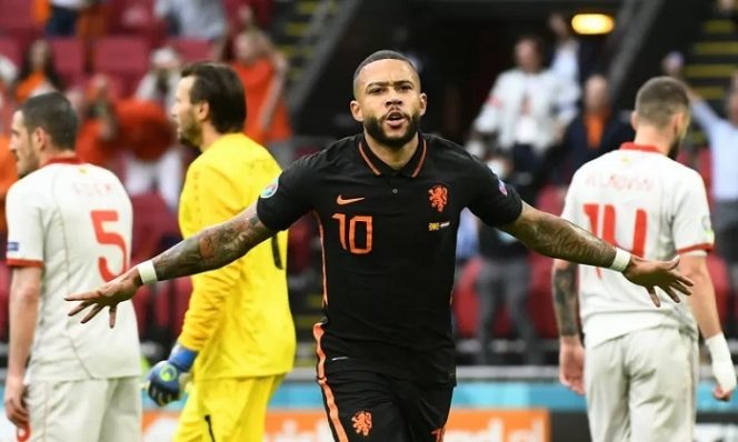 					Memphis Depay bergabung dengan Barcelona dari Lyon sebagai pemain bebas transfer. ANTARA/REUTERS/Pirochka Van De Wouw.