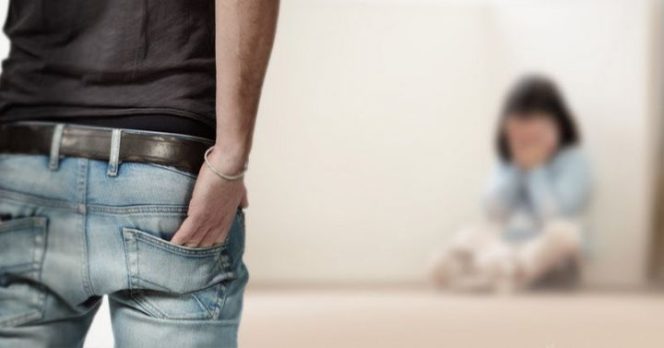 					Bejat, Seorang Ayah di Makassar Tega Perkosa Putri Kandungnya di Wisma