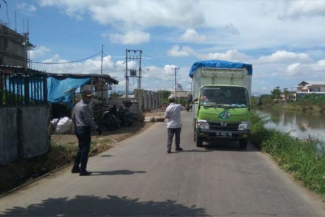 					Pungutan Pos Komersial Mulai Diefektifkan TRC PD Parkir Makassar