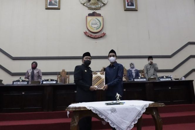 					DPRD Makassar Sahkan Rpjmd 2021-2026 Jadi Perda