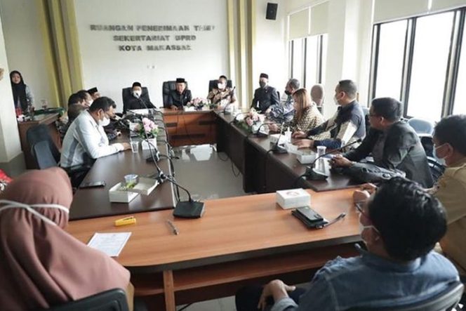 					Anggota DPRD Makassar Menerima Kunjungan DPRD Samarinda