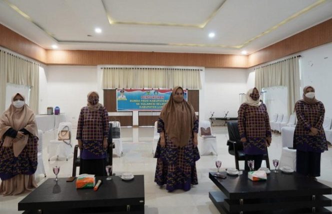 					Dikukuhkan Jadi Bunda PAUD Luwu, Ini Program Hayarna Basmin