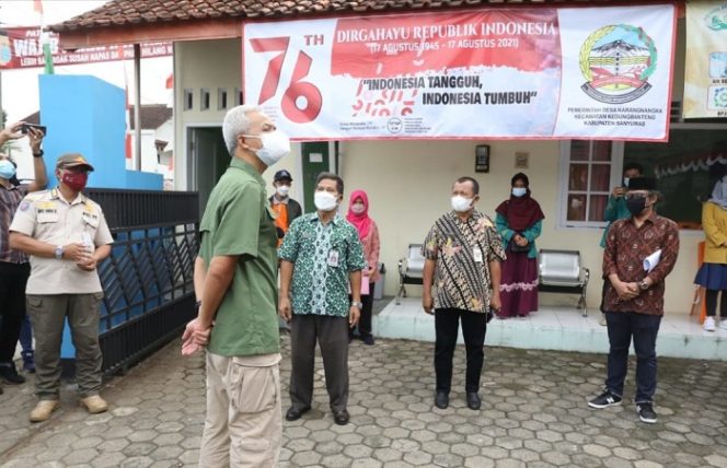 					Gubernur Jawa Tengah, Ganjar Pranowo, saat melakukan kunjungan kerja ke Kabupaten Banyumas, Jumat (6/8/2021).