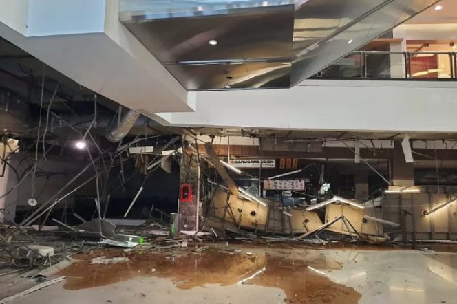 					Peristiwa ledakan di Margocity Depok, Jabar. ANTARA/HO-Damkar Depok.