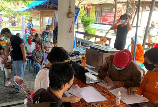 					Suasana vaksinasi di Taman Budaya Sobokarti Semarang, Kamis (19/8/2021).