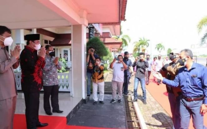 					Kedatangan Kapolda Bengkulu yang Baru di Sambut Wagub Rosjonsyah