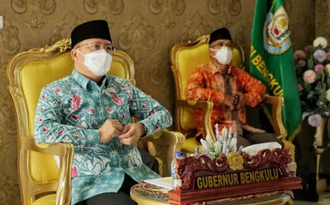 					Gubernur Rohidin Sampaikan Aspirasi Nakes Dalam Rapat Evaluasi PPKM Bersama Menkes RI