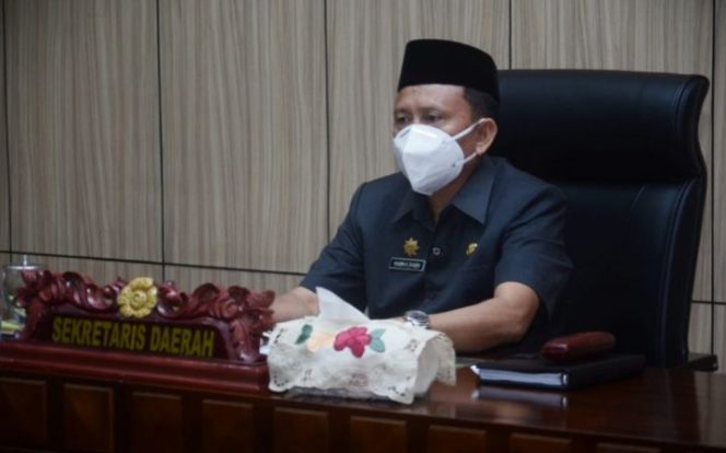 					Rapat Paripurna DPRD Provinsi Bengkulu, Sekda Hamka Sabri : Hasil RPJMD Merupakan Penjabaran Visi Misi Gub-Wagub