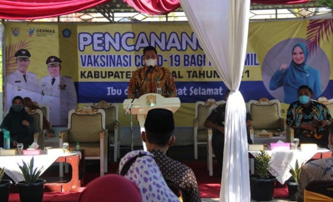 					Pencanangan vaksinasi Covid-19 bagi ibu hamil di Puskesmas II Kendal, Kamis (16/9/2021).