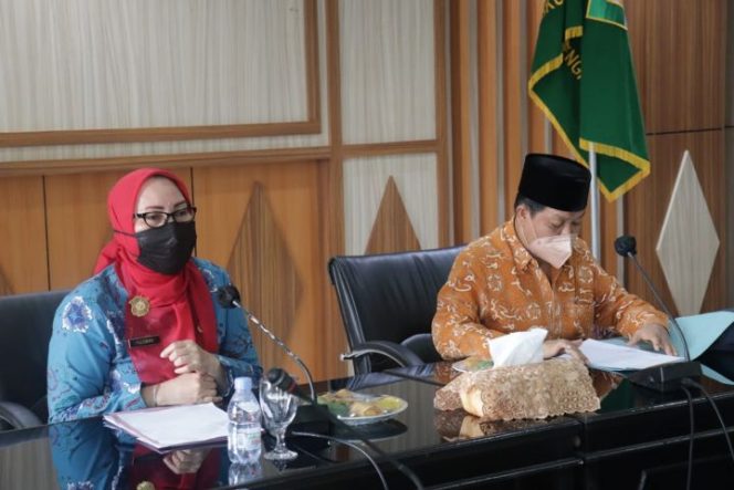 					Iskandar ZO : Sementara Waktu Perawatan Monumen Ibu Agung Fatmawati dikerjakan secara Bersama