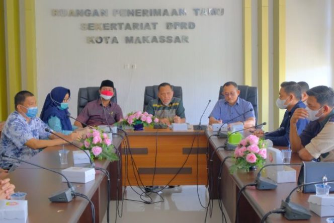 					Kunjungan Banggar DPRD Sidrap, DPRD Makassar Bagi Langkah Tangani Aspirasi