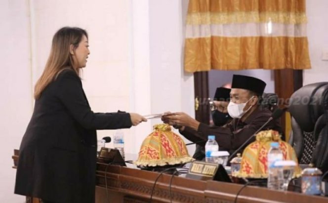 					DPRD Bantaeng Menerima KUA & PPAS APBD Perubahan Tahun Anggaran 2021